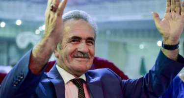 Dostları üz döndərdi, oğlunun dəfninə gedə bilməyib fəryad etdi - 
