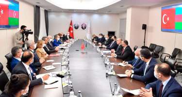 Azərbaycanın təhsil naziri Türkiyəyə gedib