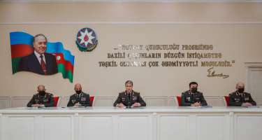 Vilayət Eyvazov Daxili Qoşunlarda müşavirə keçirib - 