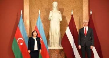 Sahibə Qafarova Latviyanın baş naziri ilə görüşdü – FOTO