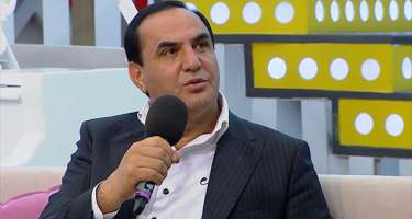 Manaf Ağayev bahalı və lüks avtomobili ilə Füzulidə - 