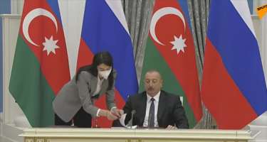 Azərbaycanla Rusiya arasında müttəfiqlik haqqında Bəyannamə imzalandı -