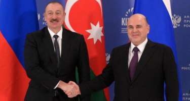 İlham Əliyev Mişustinlə görüşdü