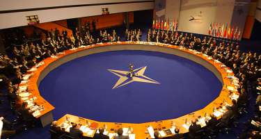 NATO fövqəladə iclasa 