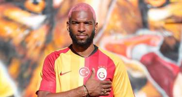 Babel “Qalatasaray”dan getdi