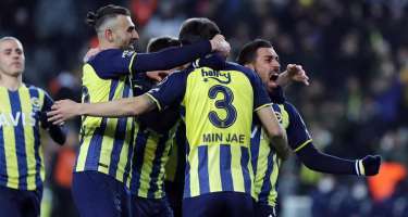 “Fənərbaxça”ya ŞOK: Klubda qalacağına söz verən futbolçu İtaliyaya “qaçdı”