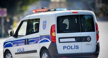 Cinsi azlıqla bir maşına minmək istəmədi, 