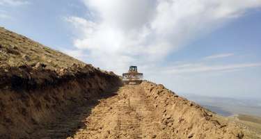 Kəlbəcər və Laçında 62 km-dən çox yeni təminat yolları çəkilib - 