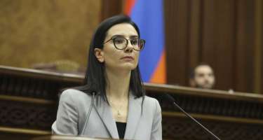  Anna Vardapetyan hərbi prokuroru və müavinlərini qovdu