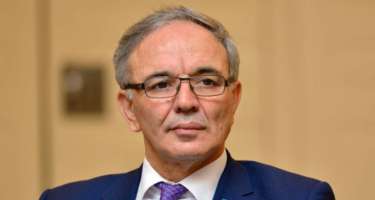 Prezident Əflatun Amaşovu təltif etdi - 