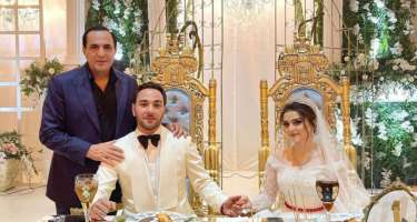 Məşhur iş adamı müğənni oğluna 