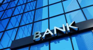Azərbaycanda bankın lisenziyası 