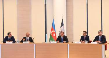 Ceyhun Bayramov Aİ üzv ölkələrinin Azərbaycandakı diplomatik nümayəndəliklərinin rəhbərləri ilə görüşüb - 