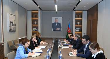 Ceyhun Bayramov Nina Vaskunlahti ilə görüşüb - 