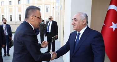 Əli Əsədov Fuat Oktay ilə görüşüb - 