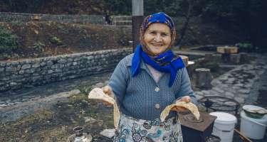 “Şəhərdən Kəndə” layihəsi: Zaqatalada fermer təsərrüfatına dəstək göstərilib - 