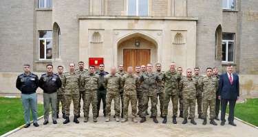 NATO Bakıda Azərbaycan hərbçilərinə təlim keçir - 