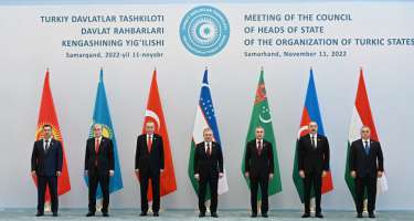Zirvə Görüşündə iştirak edən liderlər ağac əkiblər
