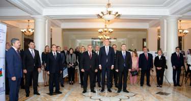 XİN-də Gürcüstanla diplomatik əlaqələrin 30 illiyinə həsr olunan tədbir keçirilir