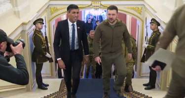 ​Böyük Britaniyanın baş naziri Zelenski ilə görüşüb