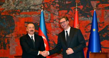 İlham Əliyev serbiyalı həmkarını Azərbaycana səfərə dəvət edib