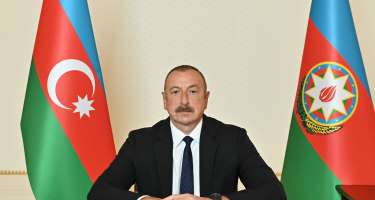 Bir qrup şəxsə “Əməkdar jurnalist” fəxri adı və Prezidentin fərdi təqaüdü verilib - 