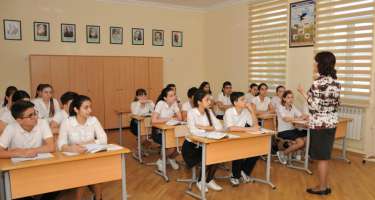 Bakıda müəllim və şagirdlərin sayı açıqlanıb