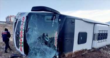 Türkiyədə avtobus aşdı - Ölənlər var