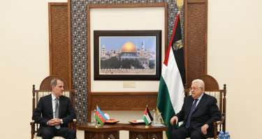 Ceyhun Bayramov Fələstin Prezidenti Mahmud Abbasla görüşüb 