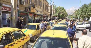 İranda taksi sürücüləri etiraz aksiyası keçirib