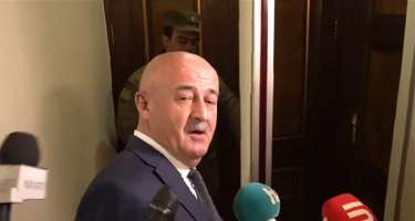 Erməni deputat bayrağımızın yandırılmasına görə