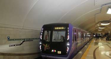 Metroda bədbəxt hadisə baş verdi