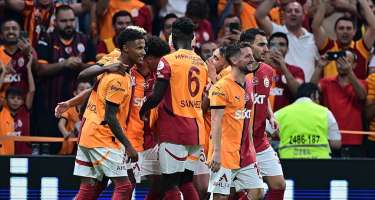 “Qalatasaray” tanınmış futbolçunu gizli şəkildə transfer etdi