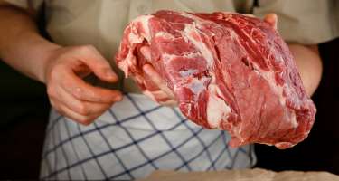 Qəssabların qurban əti satması haramdır? -