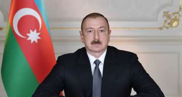 İlham Əliyev perulu həmkarını təbrik etdi