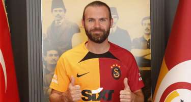 Əfsanəvi futbolçunun yeni klubu bəlli oldu