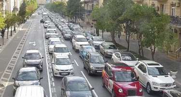 Bu yollarda tıxac var - 