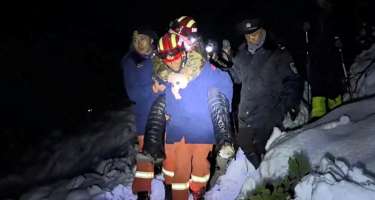 Everestdə 1000-dən çox insan xilas edildi