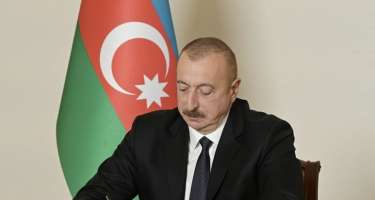 İlham Əliyev Sərəncam imzaladı