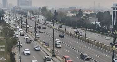 Bu yollarda tıxac var -