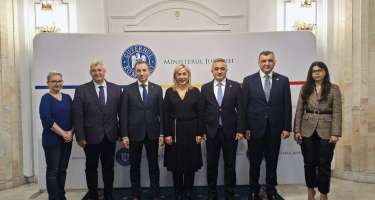 VK nümayəndə heyəti Buxarestdə səfərdədir
