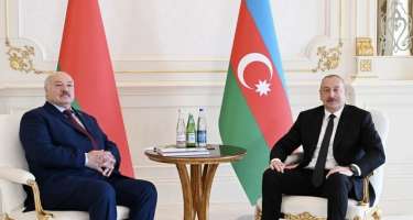 Aleksandr Lukaşenko İlham Əliyevi təbrik etdi