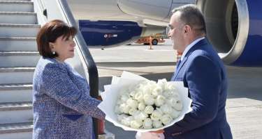 Sahibə Qafarova Omanda rəsmi səfərdədir