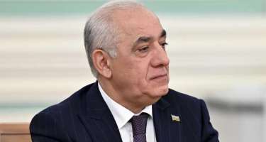 Əli Əsədov məzuniyyətə çıxdı