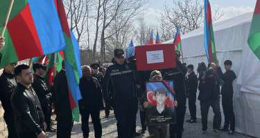Daha bir itkin şəhidimizlə vida mərasimi keçirilir