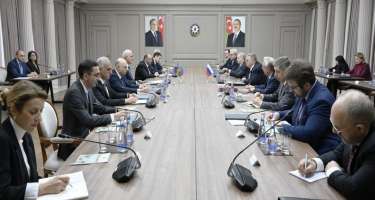 Şahin Mustafayev Aleksey Overçuk ilə görüşdü 