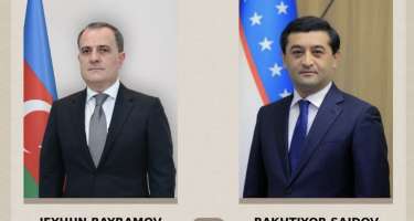 Azərbaycanla Özbəkistan XİN rəhbərləri danışdı