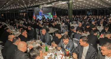 Azərbaycanlılar üçün iftar mərasimi təşkil edildi