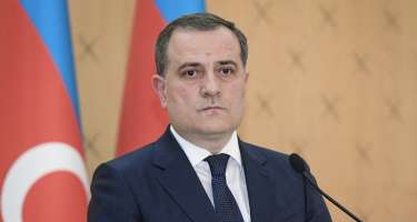 Ceyhun Bayramov İranın Naxçıvana PUA hücumundan danışdı