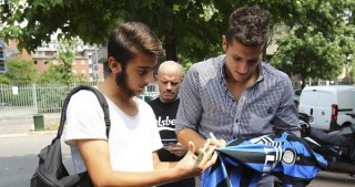 "İnter"in yeni transferi tibbi yoxlanışdan keçir (FOTOLAR)
